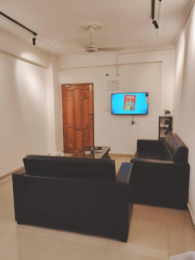 Aerohomestay Varanasi Apartment